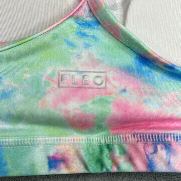 🎯NWT Fleo Cami Sports Bra Cloud Wish Size Large - Picture 6 of 9